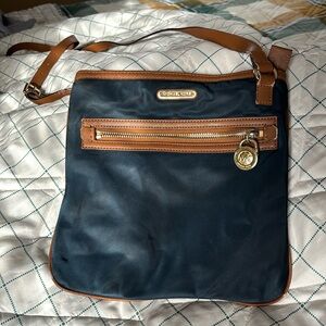Michael Kors Kempton Crossbody